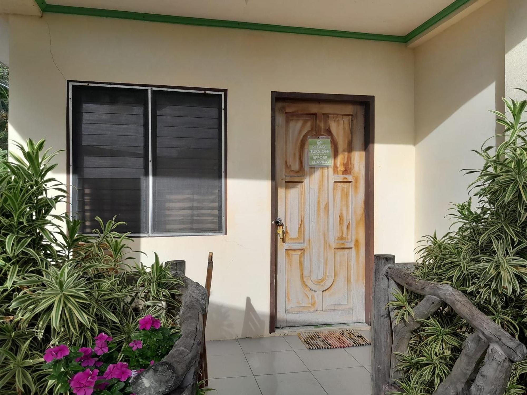 Enrico's Guesthouse Siquijor Exterior foto